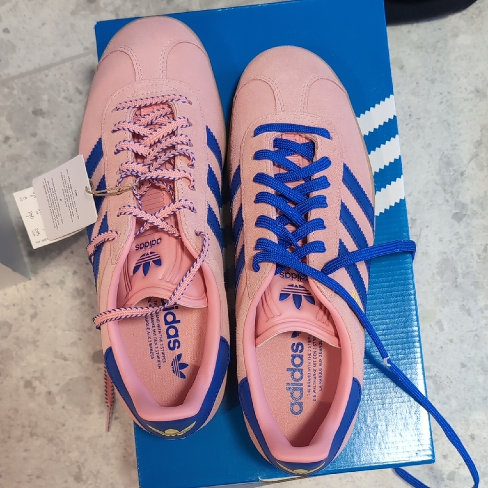 Adidas Women's Pink and Royal Blue Sneakers